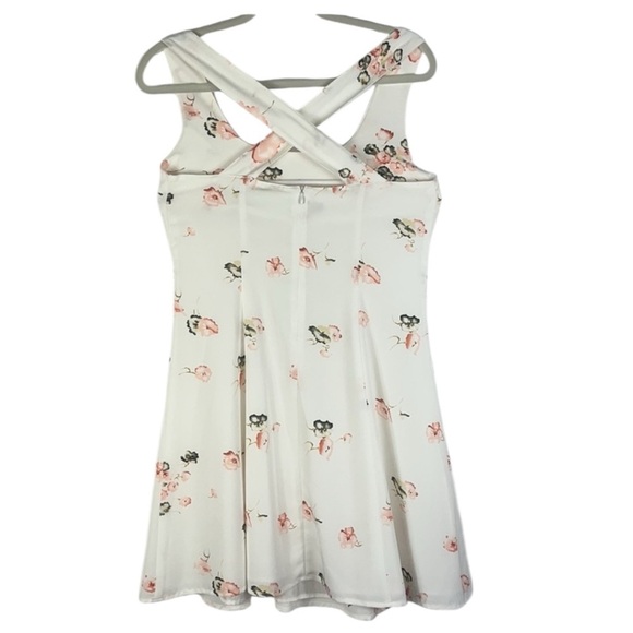 Newport News floral fit/flare flowy midi length dress Sz 8 - Picture 9 of 9